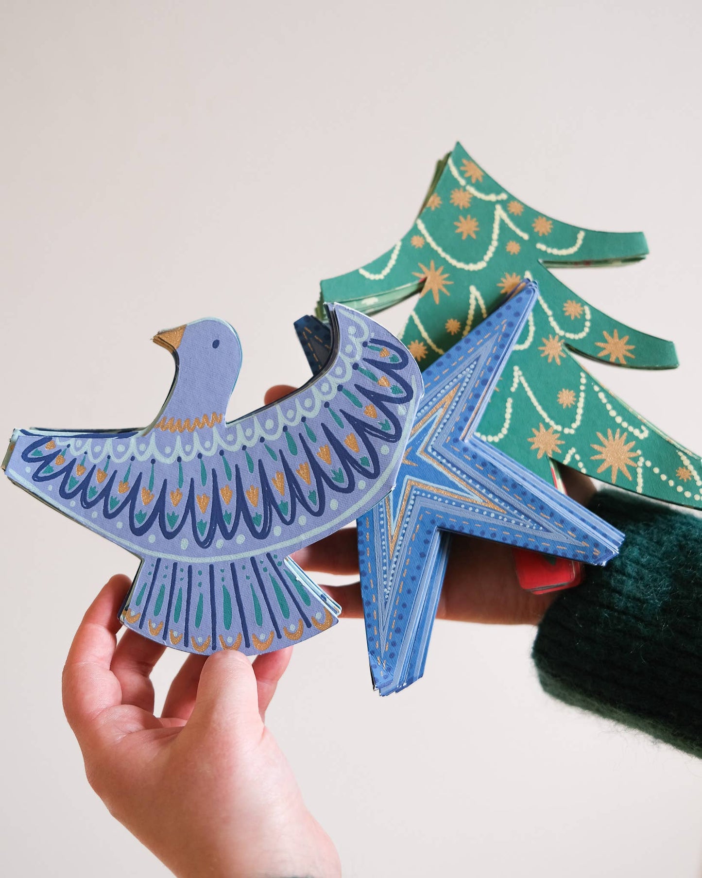 East End Press - Peace Doves Concertina Garland
