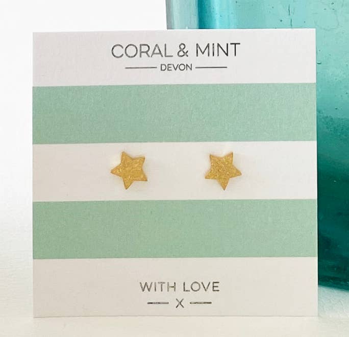 Coral and Mint - Sparkly gold star studs