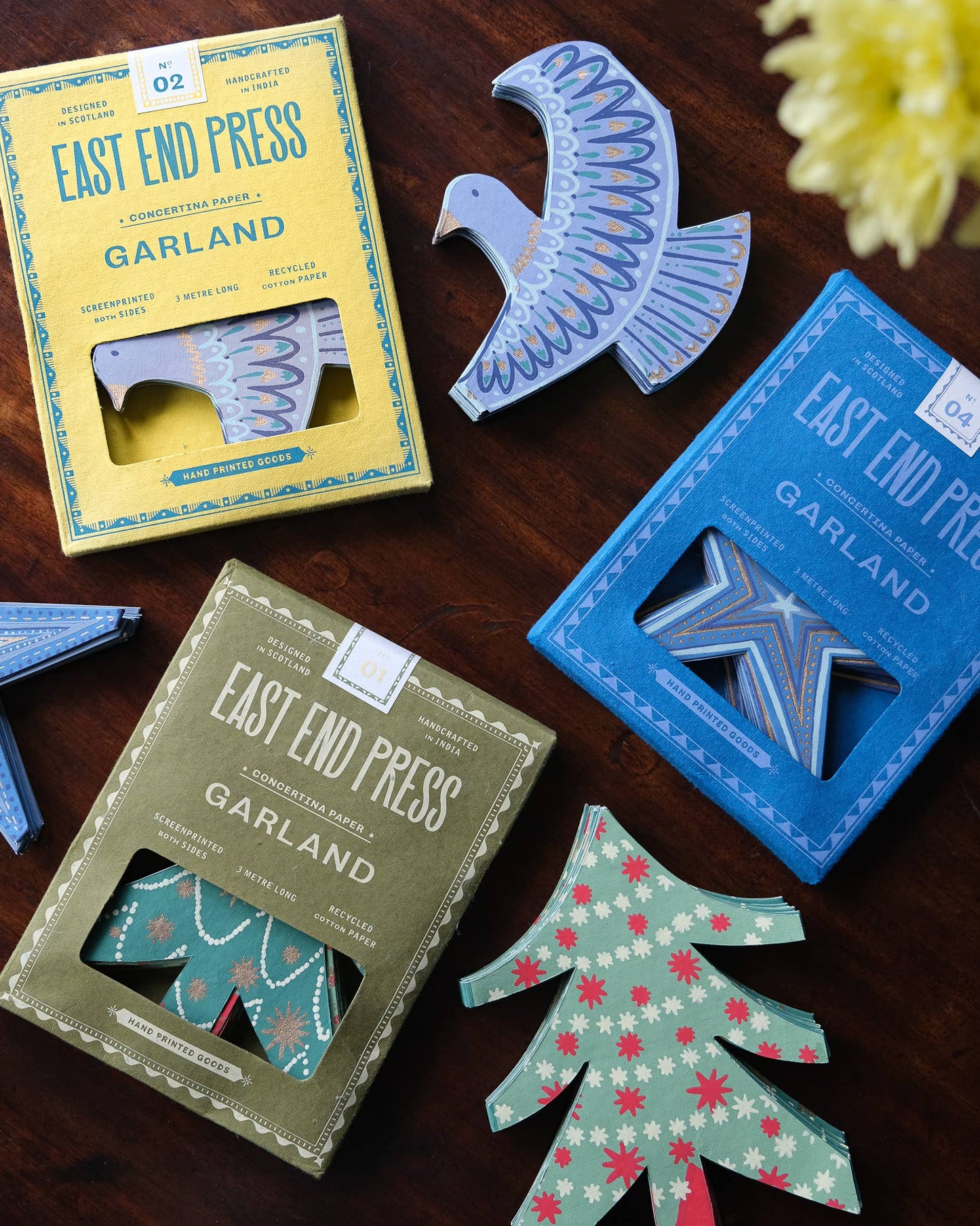 East End Press - Stars Concertina Garland