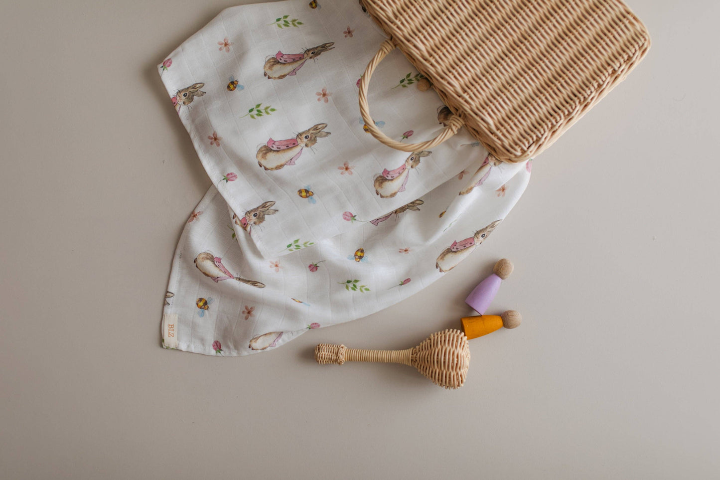 Blzandco - Pink Rabbit Muslin Swaddle